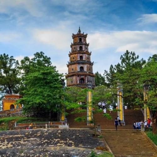 The pagoda at Thien Mu Temple.
